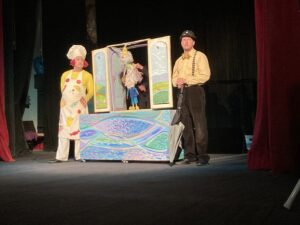 teater deca 306211 Безплатни театрални представления на „Сън“ за учениците до 5 клас в Ловеч