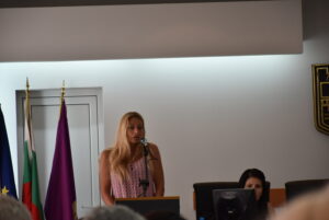 obs targovci 2907211 Общински съвет Ловеч освободи търговците от такса тротоарно право до края на годината