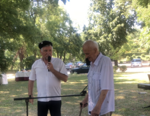 petrakiev 180721 4 Ловешката Езикова почете обичаният и уважаван Любен Петракиев. Областният управител и кмета на община Ловеч го удостоиха с почетни награди