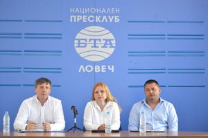 vazrajdane lovech 60721 5 Николай Дренчев в Ловеч: Необходимо е в парламента да изпратим отговорни, достойни, свободни хора. Именно такива са всички кандидати за депутати на ПП "Възраждане"
