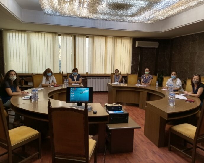 ou obuchenie 2408211 Областна администрация – Ловеч, първа с второ въвеждане на модела за управление на качеството CAF