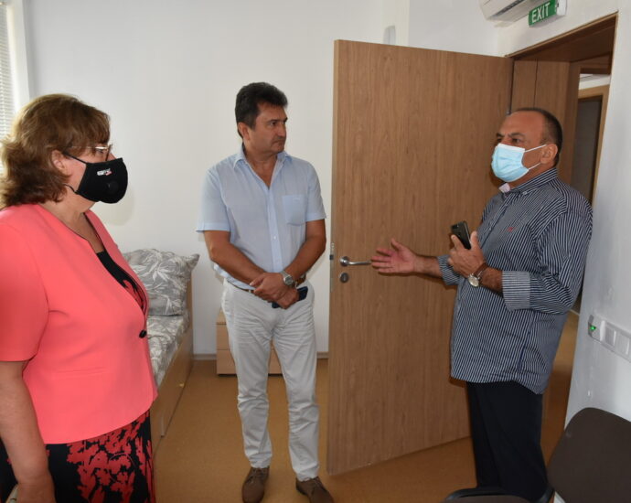 socialna usluga 1808214 resize В Ловеч е разкрита нова социална услуга - „Център за грижа за лица с психични разстройства“