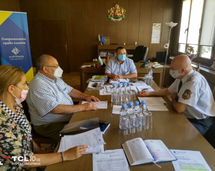 sreshta ou pojari 308211 На работна среща при областния управител обсъдиха пожароопасната обстановка в Ловешко