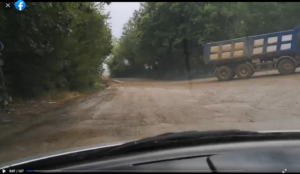 uliciipatishta 2908218 Да поговорим за разрушените от тежките камиони изграждащи магистралата улици и пътища в ловешко