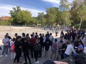 ezikova sport 2409211 Днес учениците от ПЕГ „Екзарх Йосиф I“ отбелязаха Европейският ден на спорта в училище