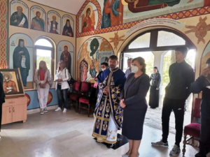 manastir jastreb809211 Корнелия Маринова посети манастира "Света Богородица" (известен и като "Ястреб") по повод храмовия му празник