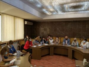 ou socialni uslugi 80921 1 На среща в областната администрация работна група финализира предварителното картиране на социалните услуги в област Ловеч, обект на европейско финансиране през новия програмен период 2021-2027