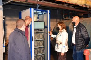 vodorodna instalacia 2810211 В експлоатация е първата система за производство на водород в Ловеч към отоплителната система на ОУ „Св. св. Кирил и Методий“ в кв. „Гозница“