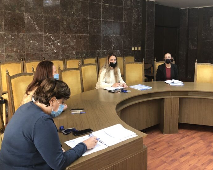 ou caf 911211 1 Консенсус по ключовите критерии от модела за управление на качеството CAF, който се внедрява в областната администрация в Ловеч, бе постигнат от групата по самооценка