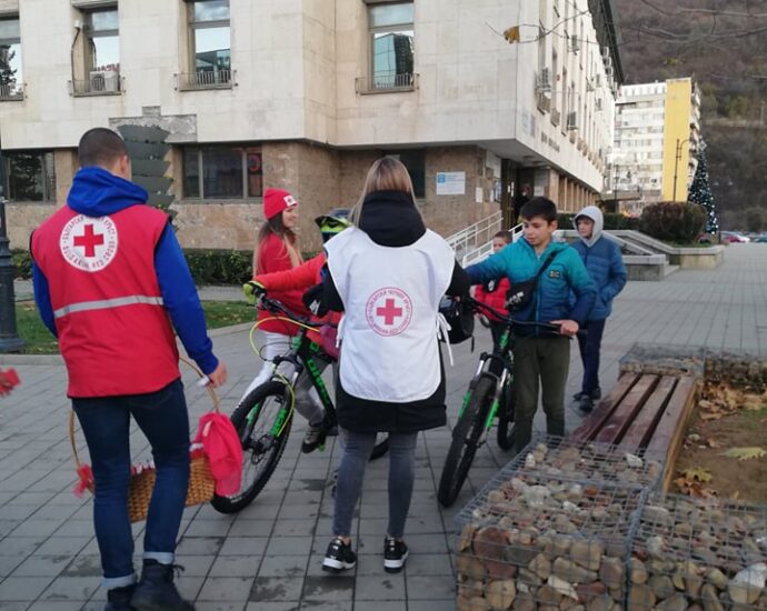 red cross 21221 1 БМЧК отбелязва 1 декември - Световния ден за борба срещу ХИВ/СПИН