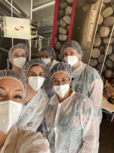 veter 3112211 13 Националната гимназия по ветеринарна медицина Ловеч изпраща с благодарност една пълноценна, успешна и плодотворна година
