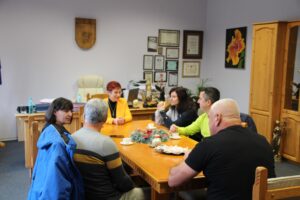 box krasteva teteven 110122 7 Олимпийската шампионка по бокс Стойка Кръстева се срещна с кмета на Община Тетевен д-р Мадлена Бояджиева