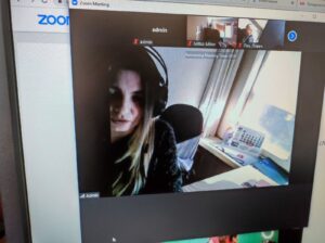 savet narkotici 280122 1 Служител от РУ-Ловеч информира членовете на Общинският съвет по наркотични вещества, че повсеместно се предлага „Райски газ“