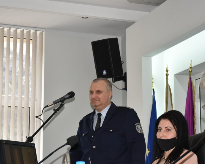 kat obs 2502221 Общинските съветници са приели с одобрение информацията на „Пътна полиция“ при ОДМВР Ловеч