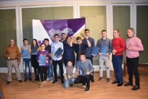 sportist 2018 402221 "Спортист на годината" за 2018 - каратеката Пламен Стоянов и състезателката по борба Веси Велева за разочарованията и снимките с кмета