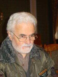stoyan georgiev 902221 Проф. Владимир Аврамов и генерал-майор Красимир Кънев са предложени за почетни граждани на Ловеч