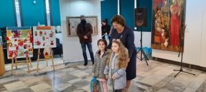 nagradi martenici 203221 5 Наградиха участниците в конкурса за мартеница в Ловеч