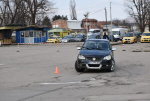 osmomartensko rally lovech 19032213 Традиционното дамско осмомартенско рали в Ловеч ще се проведе на 18 март