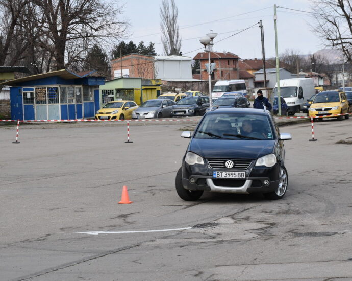 osmomartensko rally lovech 19032213 Традиционното дамско осмомартенско рали в Ловеч ще се проведе на 18 март