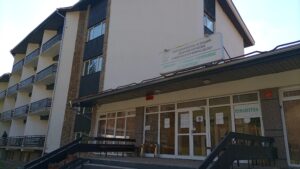 ribarica bejanci 1503221 1 Областния управител се срещна с настанените в Рибарица украински граждани