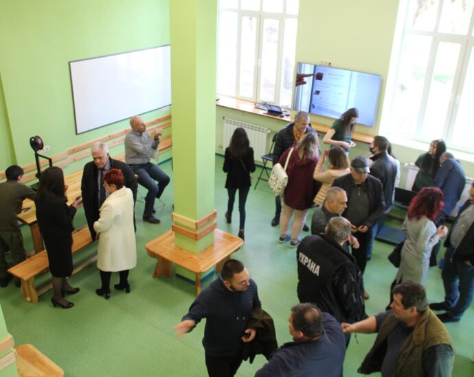 stem teteven 2703221 1 В НПГГСД „Сава Младенов“ бе открита модерна Лесотехническа STEM работилница