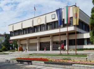troyan ukraina 203221 Община Троян набира доброволци за предотвратяване или овладяване на бедствия, пожари и извънредни ситуации и отстраняване на последиците от тях