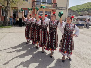 malinovo praznik 2604221 6 Кметът на Ловеч се включи в празник на село Малиново