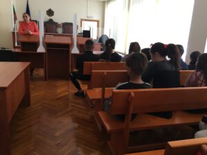 otvoreni vrati sad 1904221 8 В Деня на отворени врати десетки ученици се запознаха с дейността на Окръжен съд - Ловеч