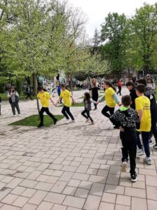 praznik gimnazia 2204221 3 Празник за Великден и Деня на Земята в Гимназията