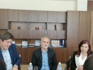 troyan iran 17042211 Обсъдени са нови възможности за културен обмен между Община Троян и Ислямска република Иран