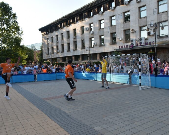 handbal 2705221 Турнир по мини хандбал по случай 60 години хандбал в гр. Ловеч ще се проведе на 28 май