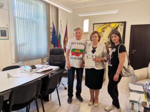 lovech ukraina 3105221 Бежанци от Украйна благодариха на кмета на Ловеч