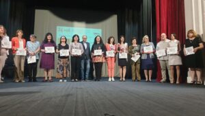 ou prosveta 1405221 1 103-има ученици и 54-има преподаватели с отличия за високи постижения и професионализъм