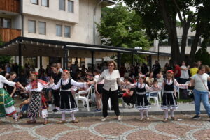 zvezdite na bulgaria30052215 В Ловеч се проведе второто издание на Арт фестивал за детско и младежко творчество „Новите звезди на България“