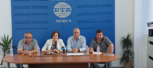 mebelni troyan 906221 1 Мебелните фирми в област Ловеч изпитват сериозни затруднения заради спорна министерска заповед. Заедно с Община Троян организират конференция за търсене на решение