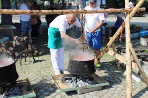 teteven praznik 1606221 5 В Тетевен ще се проведе 6-то издание на Празника на Тетевенската саламура