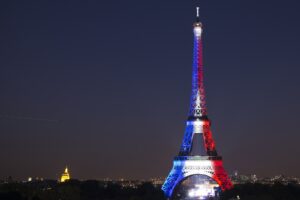 bastille day 1407221 Кметът на Ловеч изпрати поздрави по повод 14 юли - Националния празник на Франция