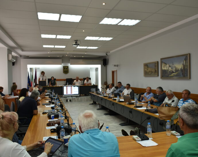 obs 2807222 Отново не е приет отчетът  на бюджета на Община Ловеч за 2021 година