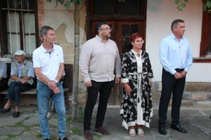 rojdenie levski izvor 170722110 В Голям извор тържествено бяха отбелязани 185 г. от рождението на Васил Левски и 150 г. от създаването на Първи окръжен революционен комитет в Българско