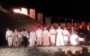 teater ilinden 2107221 6 Театралният сезон в Ловеч бе закрит с представлението „Илинден“
