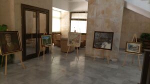 izlojba ou 108221 12 живописни платна и три пластики от фонда на Ротари клуб – Ловеч, ще бъдат показани в изложба в областната администрация