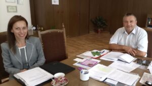 nedialkova slavchev izbori 1608221 Областният управител и председателят на РИК представиха пред медиите свършеното по организационно-техническата подготовка на изборите