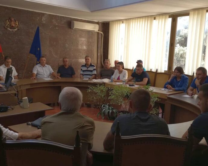obuchenie ou 1608221 Нова система по оповестяване за опасност ще бъде внедрена в областната администрация и общините