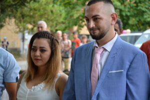 svatba petar lisec 1408221 10 Честито на Петър и Теменужка! За първи път от 25 години в село Лисец се провежда такова радостно събитие - сключване на граждански брак!