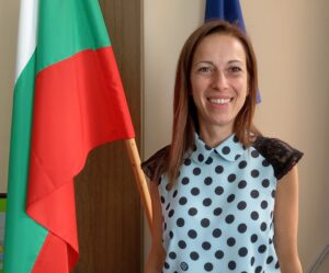 valia nedeialkova 1408221.jpg Със свое решение ЦИК назначи Районната избирателна комисия (РИК) в 11-ти изборен район – Ловешки