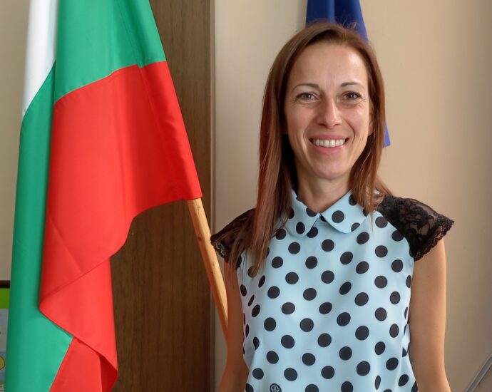 valia nedeialkova 1408221.jpg Със свое решение ЦИК назначи Районната избирателна комисия (РИК) в 11-ти изборен район – Ловешки