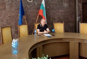 victor stoichev 408221 Областният управител с участие във форум за гражданските инициативи в помощ на доброто управление