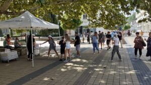 voda jegi 1908221 1 След като поиска 4562 лв. основна заплата, кметът Маринова дава на населението безплатно вода в жегите