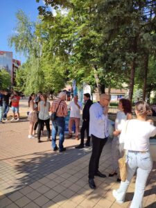 DB kampania 609221 8 На площад “Свобода” в Ловеч коалиция „Демократична България – обединение“ откри предизборната си кампания