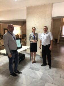 glasuvane lovech 1209221 2 През целия ден днес в сградата на областната администрация се провежда демонстрационно пробно гласуване с машина